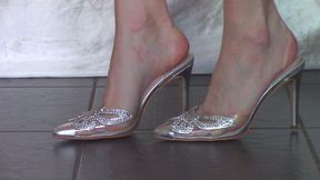 Silver Shiny Heel Shoeplay (mkv)