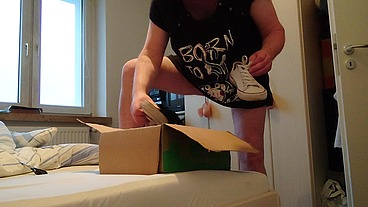 Paket fremder Schuhe zum Benutzen