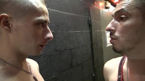 2738 grosse salope se fait doser le cul par maxence angel a paris