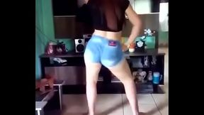 MAMBORE PR. PUTA DAN&Ccedil_ANDO SE OFERECENDO