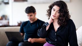 ”Hung IT called by big booty Latin COUGAR to get her laptop fixed”