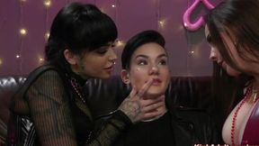 Tattooed lesbians anal gangbang fuck and whip