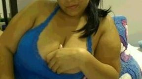 Alluring all natural webcam brunette whorable lady exposed her big tits