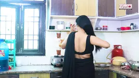 Milfy Mami fucked with sexy bhanjaa