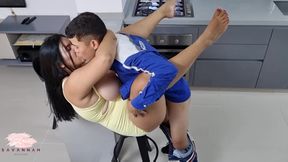 Horny Housewife Seduces Gas Technician