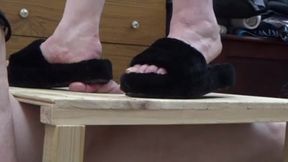 AVAILABLE NOW BLACK FLUFFY SLIPPERS COCK CRUSH