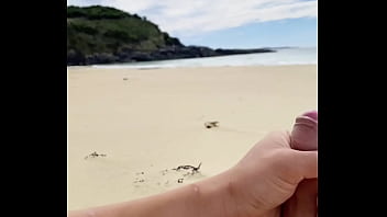 Beautiful Beach Cumshot