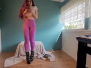 Nerdy Faery Desperately Pissing into a Condom💦💛