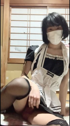 Cross-dressing masturbation in maid clothes!