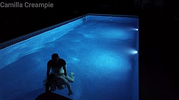 Night time Fucking and Creampie in the Pool