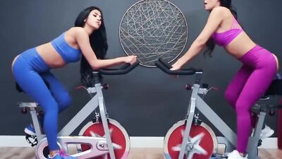 Reality Kings - Big Butt Lesbians Teens Eat Ass at the Gym