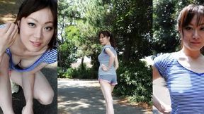 風韻猶存的大妈在公园露出
