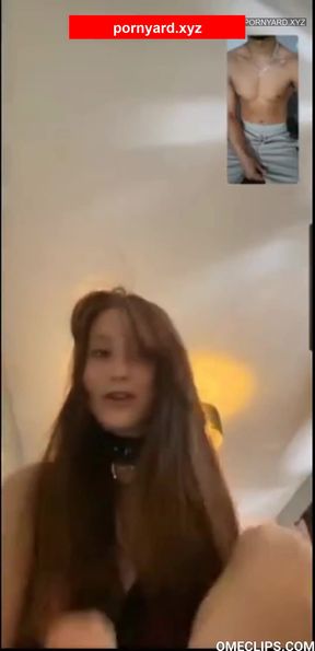 Slim blonde amateur teen shares webcam reactions in a professional