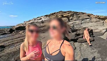 My cock exposed to fit girls on the beach
