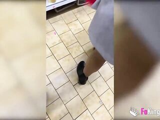 Teenage babe shows her worthwhile body in the street and enjoys a SUPERFUCK