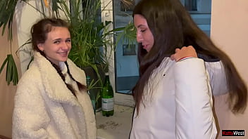 Two guys accidentally picked up some cute girls and didn?t regret it