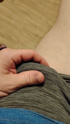 Playing, Mastrubating and Cumming on My Leg