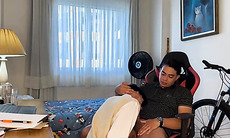 os primos hot revezando o cuzinho do safado parte 1