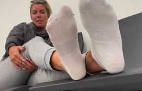 Delayed - worship my stinky feet