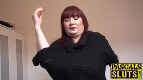 Chubby Donna plays with a pink toy and gets face fucked