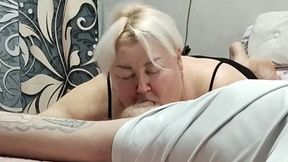 Mother-in-law Caresses My Cock with Her Mouth Until I Cum