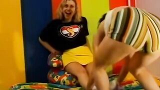 Hot Couples - Lesbian Babes Scissoring Passionately in Bed
