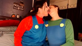 Lesbian Kissing Halloween Cosplay