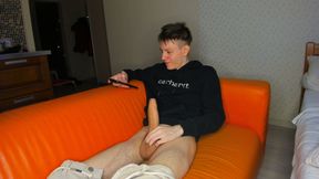 Twink Star Pinches Wet Shaft For Massive Cum Eruption