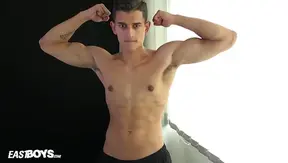 Breno Gomes Shows Off Ripped Physique — Steamy Muscle Worship Session – GayPulse 18+
