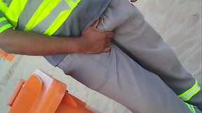 Twink Fan da GAGA da pro trabalhador suado pra garantir ficar mais pr&oacute_ximo do palco