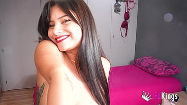 Sofia Mayers bangs her best friend's boyfriend and makes a video for us!