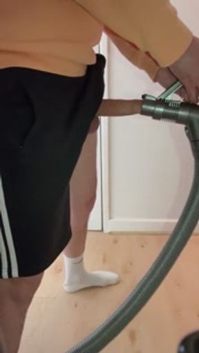 VACUUM CLEANER SUCKING me OFF ** HUGE CUMSHOT in a CONDOM / BIG DICK **
