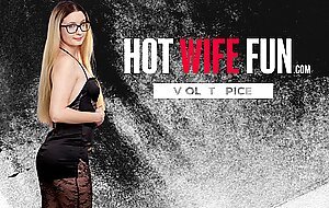Hotwifefun, violet spice gets a huge facial on her gla