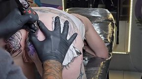 STARTING THE DAY WITH A CHANGE IN MY ANAL TATTOO 2