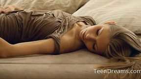 Petite Angelica Fingers Her Wet Pussy for You