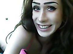 pretty thin tranny cums