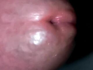 an slutty schlong and a pretty very very very close up!!!