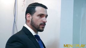 MENATPLAY - Hunk in suit Enzo Rimenez barebacks Denis Vega