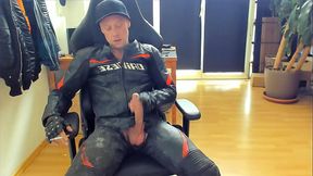 Jerk-off and cumshot in dirty biker leather while smoking
