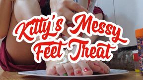 Kitty's Holiday Messy Feet Treat HD