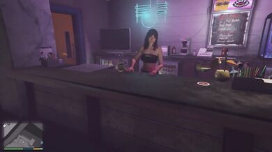 GTA V Entering a putiadero to look for bitches