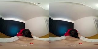 Izzy Lush As TOKYO Uses Pussy To Free Herself In MONEY HEIST VR Porn Parody