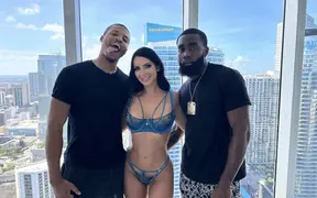 Alexa Payne and friends chat and flirt, big boobs on display