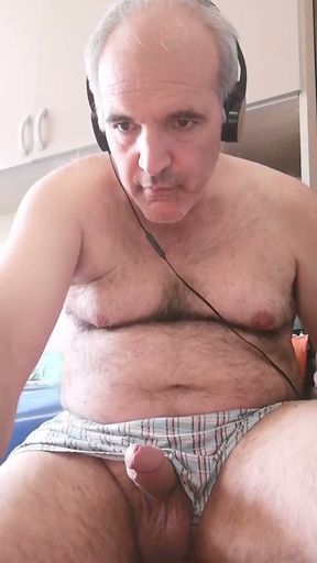 I Massage My Penis Eager for Caresses!