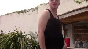mec de cite se fait doser en skets et jockstrapce mec de cite a un bon cul de...