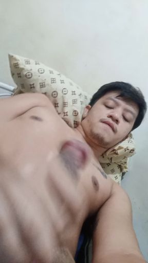 Wanking for My Daddy!