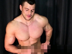 bulky horny muscle play