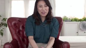 Nao Takizawa's First Intimate Documentary Shoot with a Married Woman Revealed