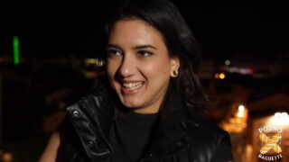 大屁股美女莉娜·考克斯被狠狠地肛交