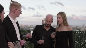 ”VIXEN: Gorgeous Venera has a wandering eye for strangers”